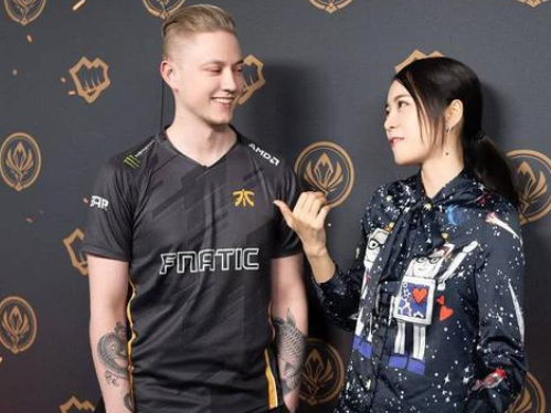 抖音杀管狗抢余霜是什么梗