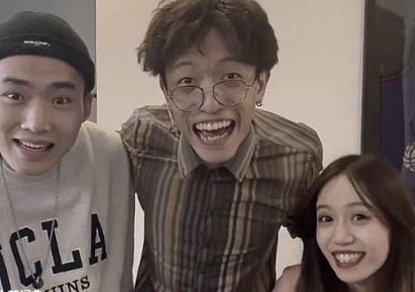 抖音山水的微笑是什么梗