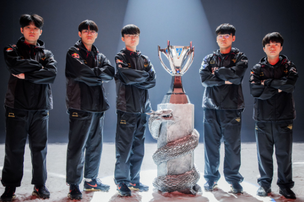 英雄联盟T1冠军皮肤公布